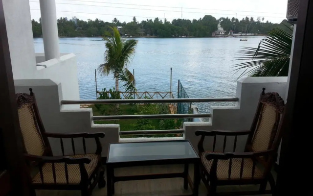 Villa River View