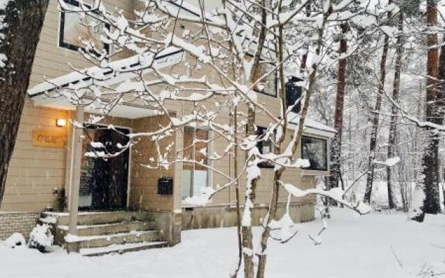 Отель Uchimaru Hakuba Хакуба вид на фасад