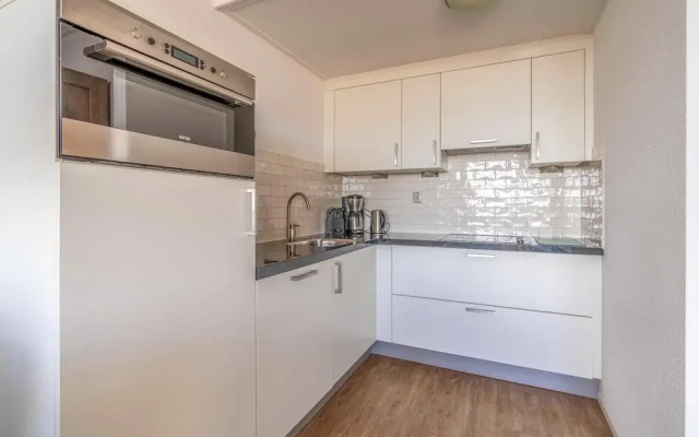 2 Person Apartment With Island View