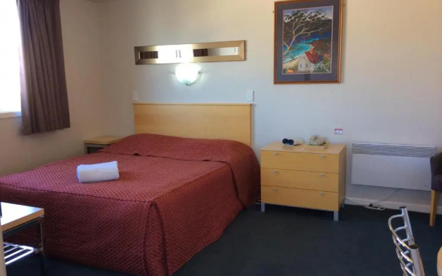 Capital View Motor Inn
