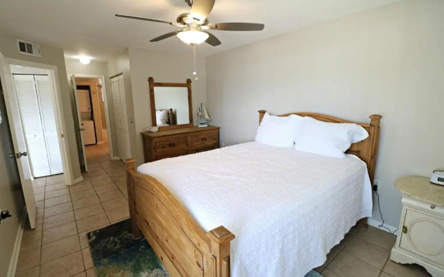 Ocean Village Club N31