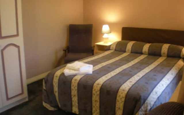 Ilenroy House B&B