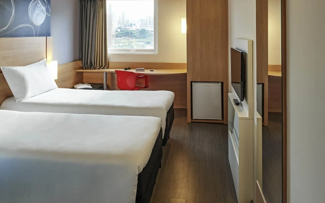 ibis Londrina Shopping