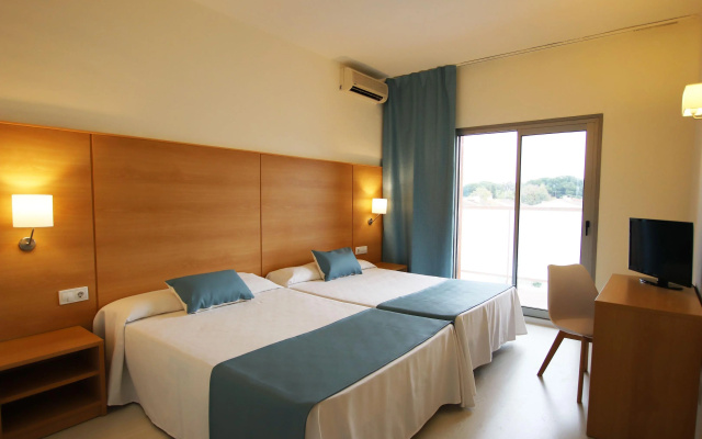 Отель Ibersol Playa Dorada