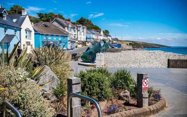 Temple Bar Apartment - Sea Front Views