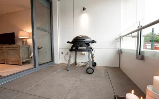 Luxury Studio With Parking in Woolloomooloo - WMLOO
