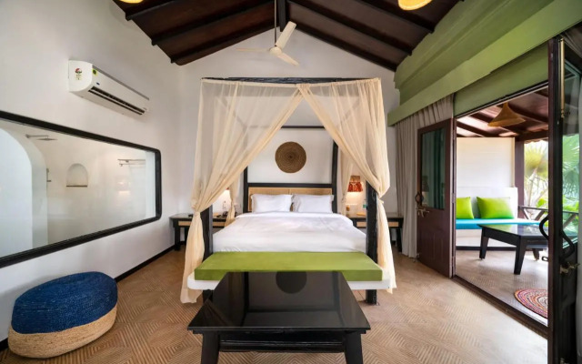 Goa Crescent Resort - A Hilltop Seaview Escape