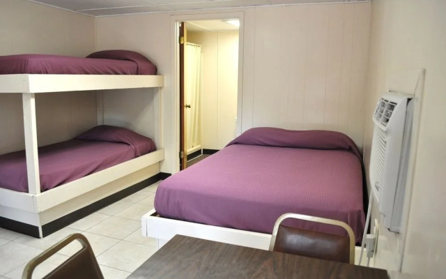 Crockett Family Resort