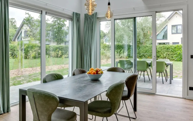 Bungalow in Texel Near National Park Dunes
