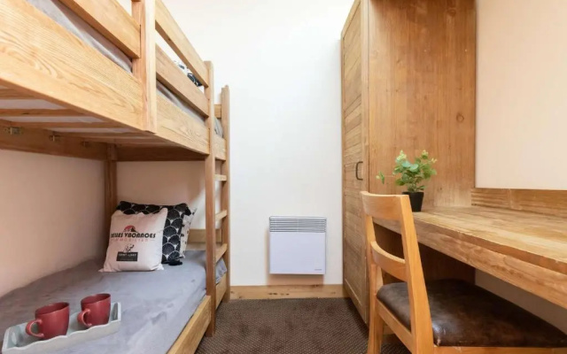 Appartement Saint-Lary-Soulan, 2 pièces, 6 personnes - FR-1-296-401