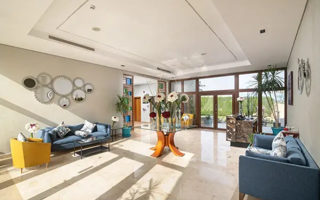 Dhara Residence E2 Lodge Hotel