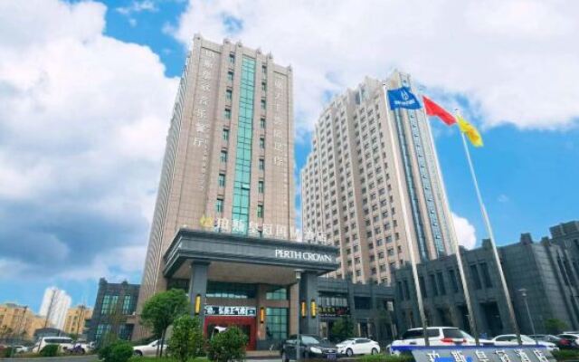 Perth Crown International Hotel
