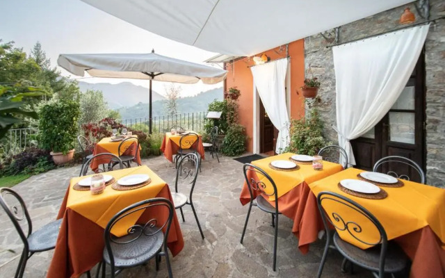 Casetta di Butia, Glicine Apartment