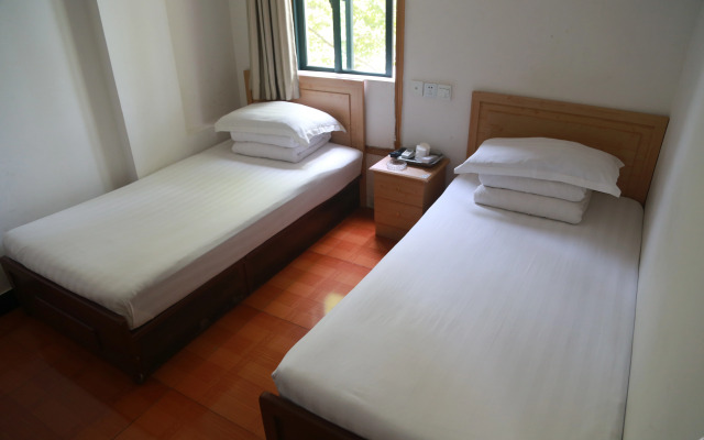 Xingxing Hostel