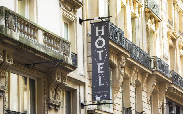Hotel Daunou Opera вид на фасад