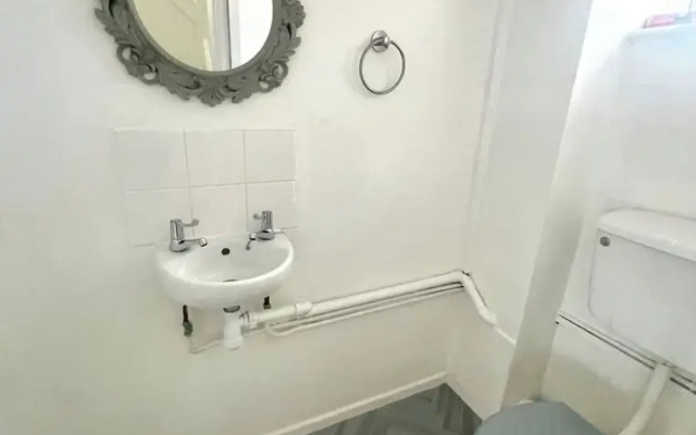 Manchester Holiday Home