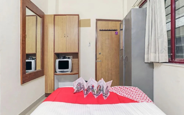 OYO Ira Residency