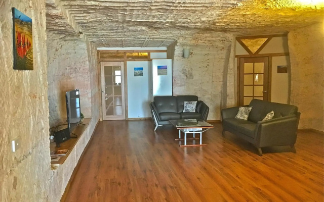 Dug Out B&B Apartments