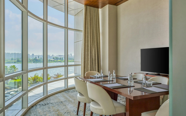 Hilton Cairo Nile Maadi