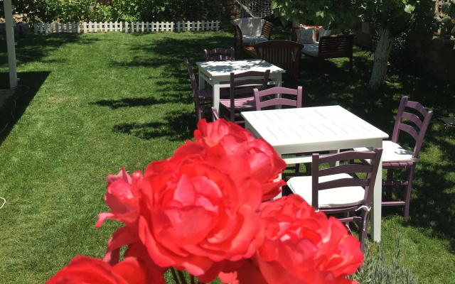 Bozcaada Kırlı Otel