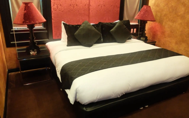 Fields Plaza Hotel