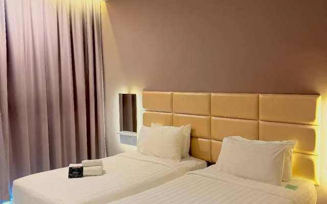 Stirling Suites