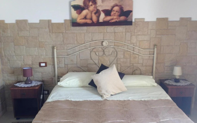 B&B Triskele