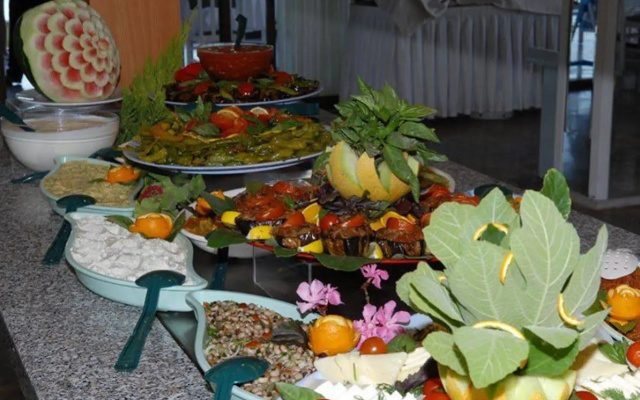 Cesme Ladin Hotel