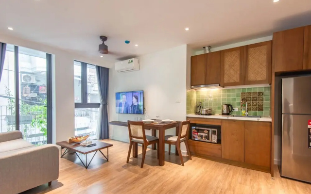 Sunny Home Apartment