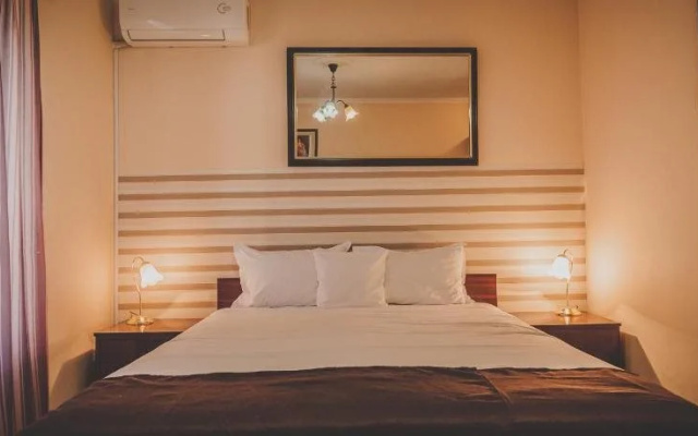 Hotel Carnival