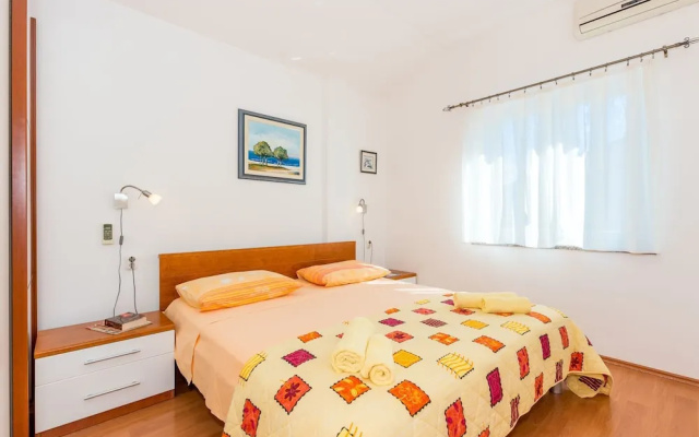 Apartments Ivan Sea View Lun