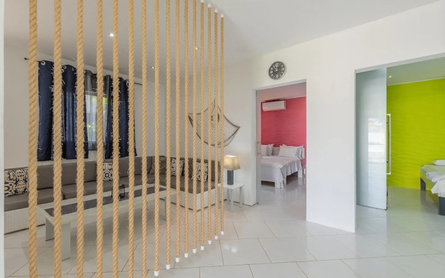 Casa Com Piscina em Porto das Dunas by Carpediem