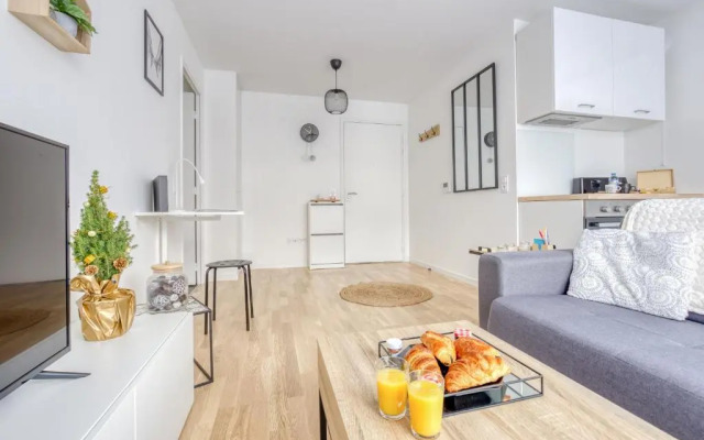 Superbe T2 COSY à 15mn de Paris