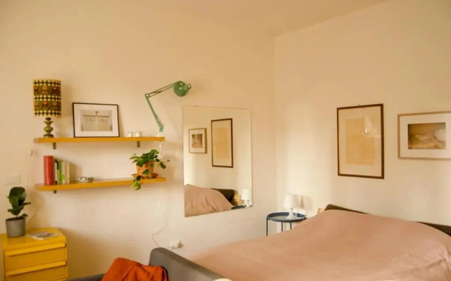 Monolocale in villa, a 300 metri dal centro