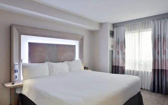 DoubleTree by Hilton Ottawa Downtown