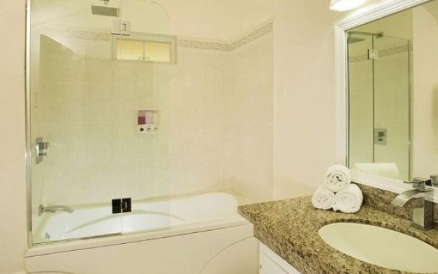 Sea Breeze Beach House