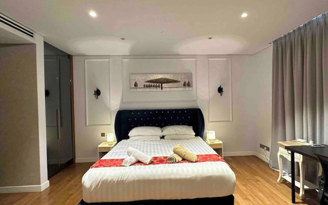 Luxurious Condo in Heart of Kuala Lumpur With Rooftop Garden