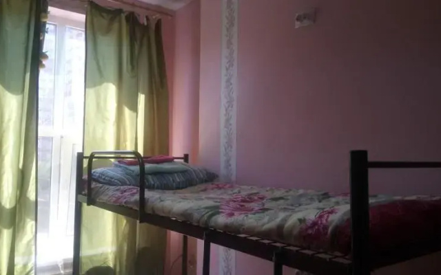 Hostel California