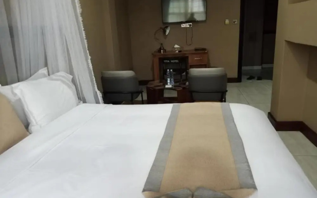 Hera Hotel