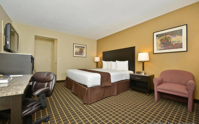 Best Western South Bay Inn
