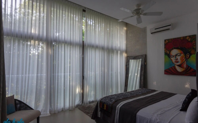 Villa Pool & Golf View by Olahola