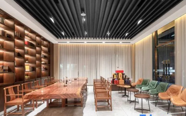 Jinlan'ou Hotel (Pingchang Chunguangyuan Commercial Pedestrian Street Branch)