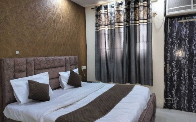 Hotel Green Snapper