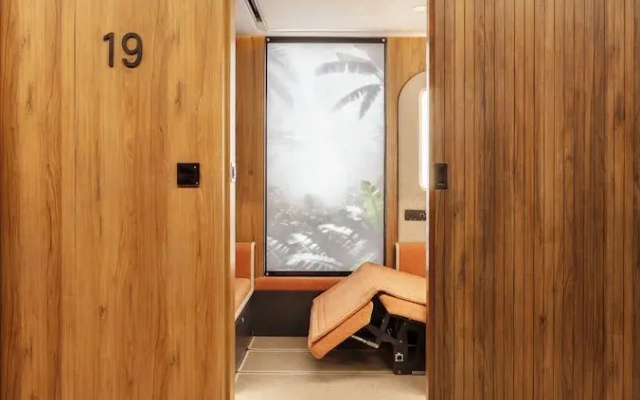 Sleepover - Lima Airport, the only in-terminal sleep pods