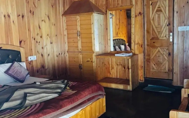 Fusion Guest House And Cafe