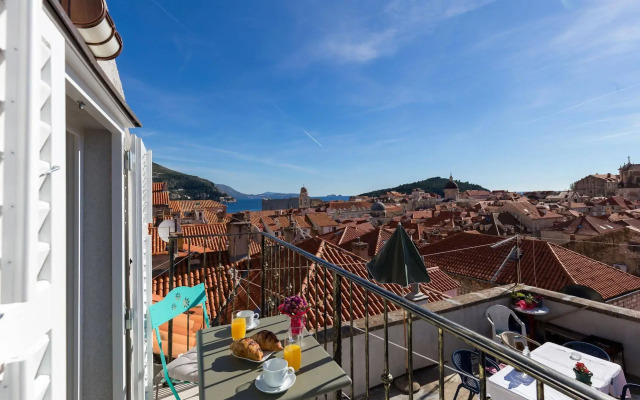 Apartment & Rooms Verdi