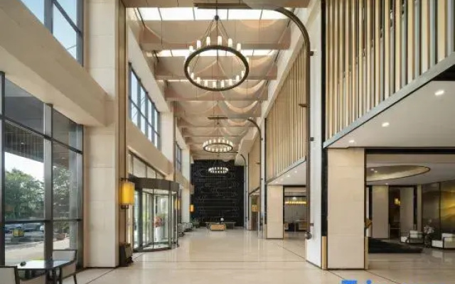 Fortune Sunshine Hotel