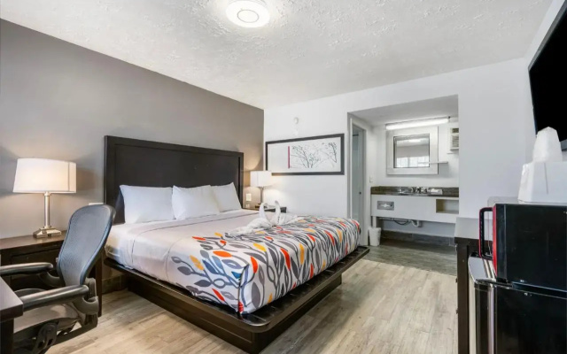 Americas Best Inn & Suites - Downtown Augusta