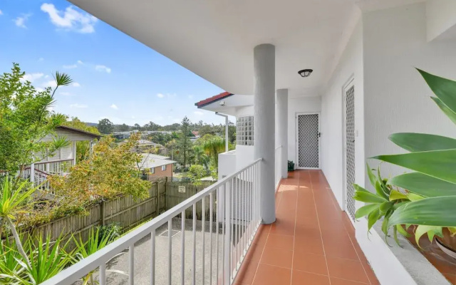 Tranquil 3-bed Unit With Lush Garden Views