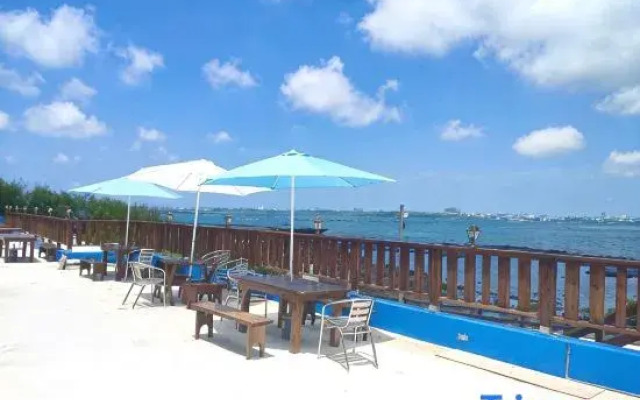 Sunshine Air Water Sea View Homestay